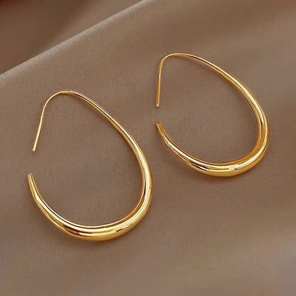 Minimalist Water Drop Hoop Earrings – Glossy 18K Gold Jewelry for Women